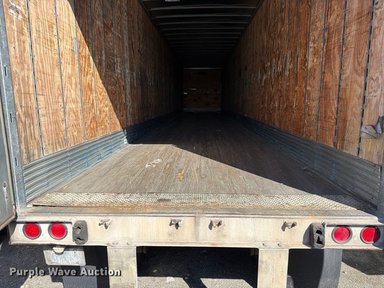 image for item YA5330 2004 Hyundai V12530152-AJS dry van trailer