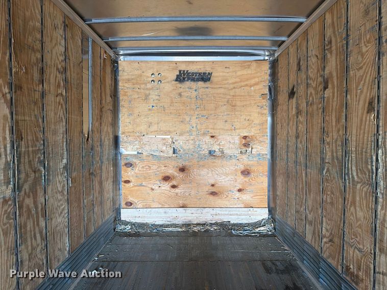 image for item YA5330 2004 Hyundai V12530152-AJS dry van trailer