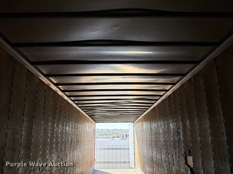 image for item YA5330 2004 Hyundai V12530152-AJS dry van trailer