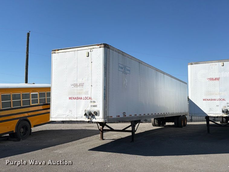 image for item YA5334 2007 Strick dry van trailer