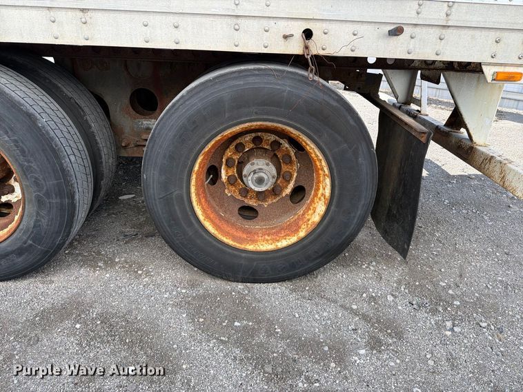 image for item YA5334 2007 Strick dry van trailer