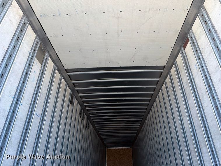 image for item YA5336 2004 Strick dry van trailer