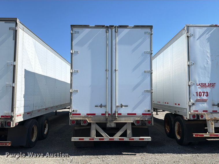 image for item YA5337 2008 Vanguard dry van trailer