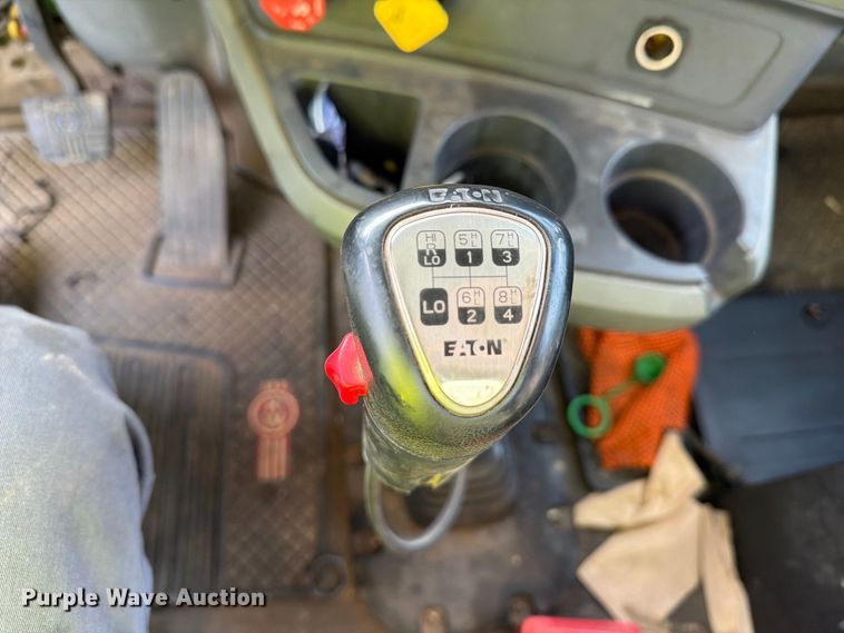 image for item YA5499 2020 Kenworth T880 semi truck