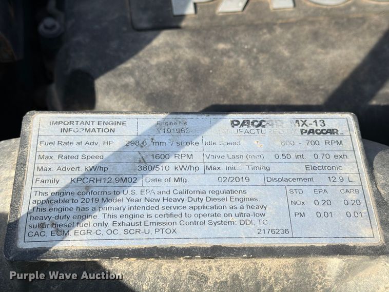 image for item YA5499 2020 Kenworth T880 semi truck