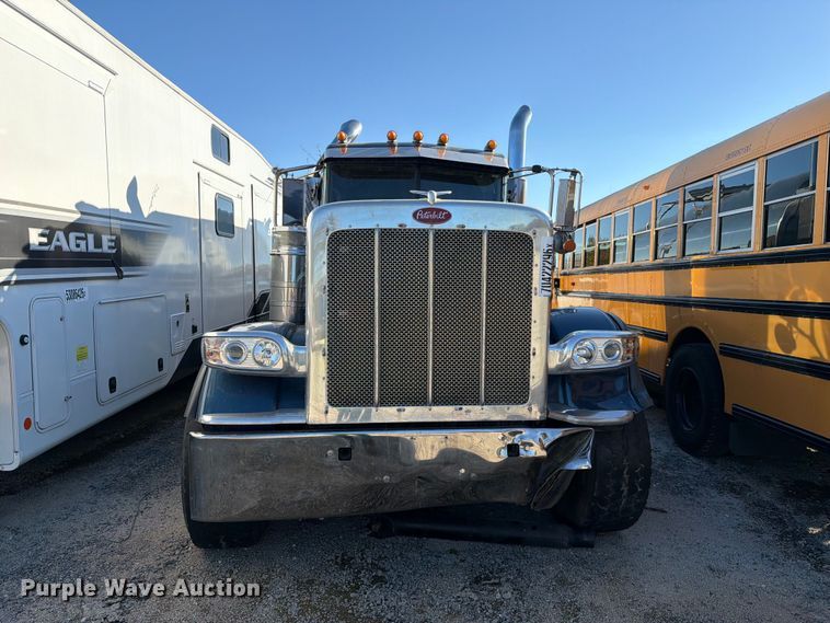 image for item YA5538 2023 Peterbilt 389 tank truck