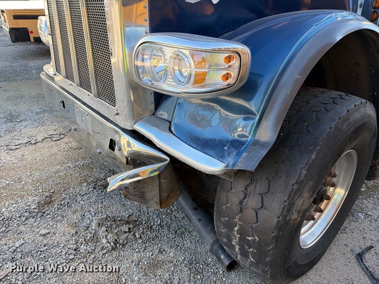 image for item YA5538 2023 Peterbilt 389 tank truck