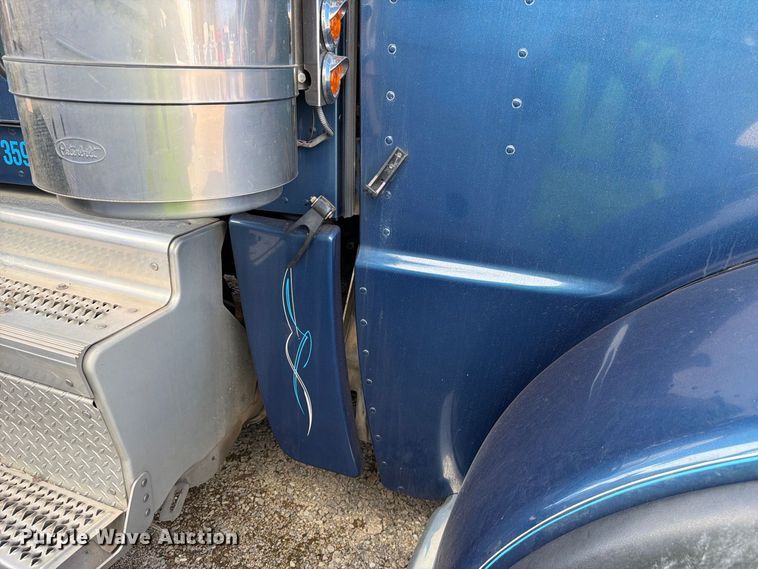 image for item YA5538 2023 Peterbilt 389 tank truck