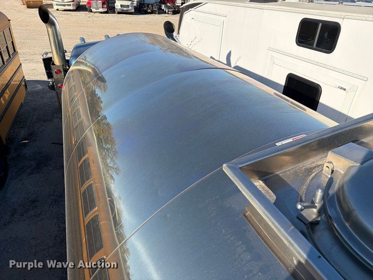 image for item YA5538 2023 Peterbilt 389 tank truck