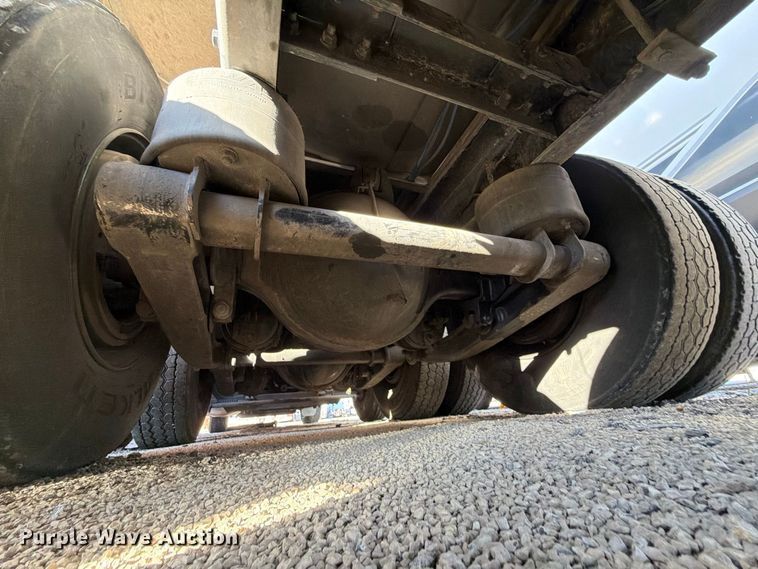 image for item YA5538 2023 Peterbilt 389 tank truck