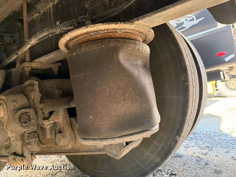 image for item YA5538 2023 Peterbilt 389 tank truck