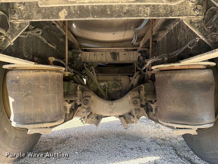 image for item YA5538 2023 Peterbilt 389 tank truck