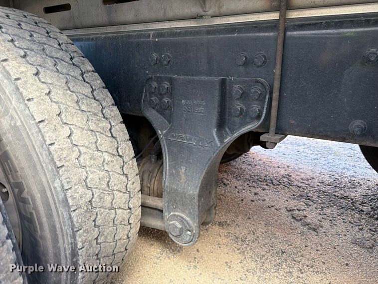 image for item YA5538 2023 Peterbilt 389 tank truck
