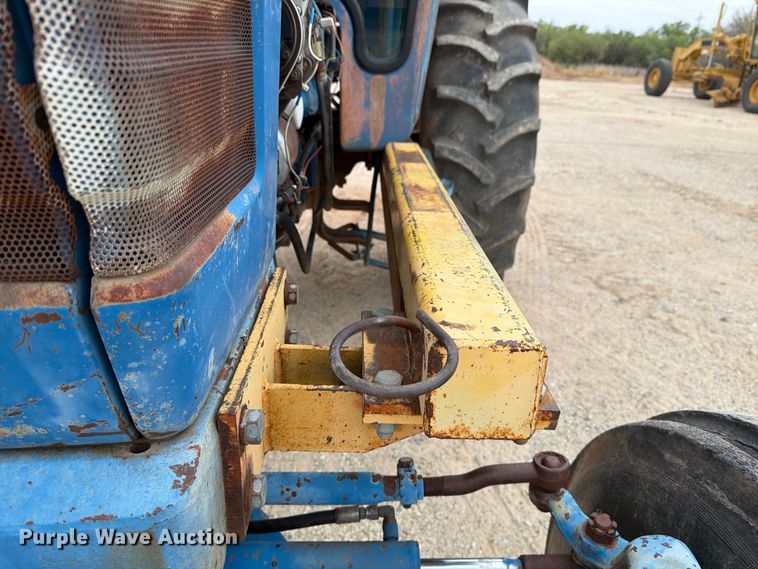 image for item DV8691 Ford 7710 tractor