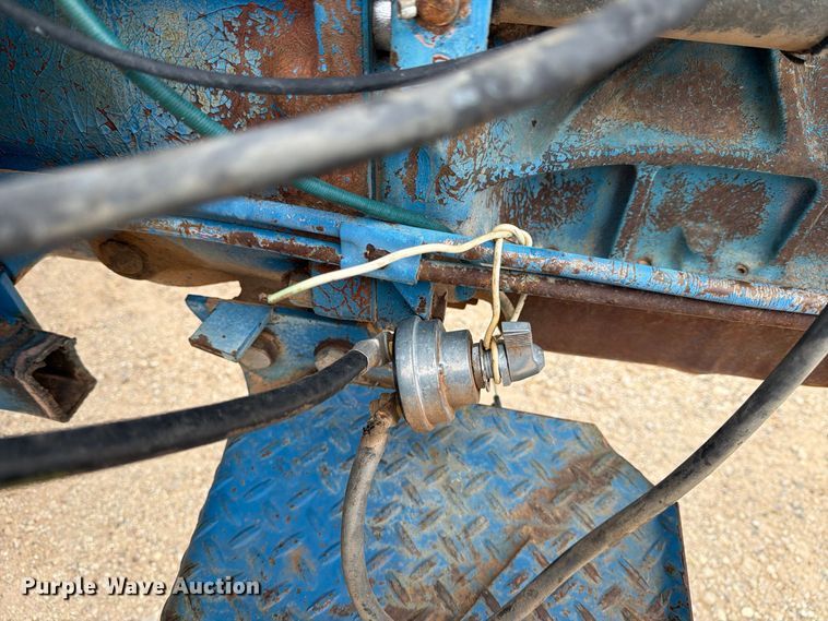 image for item DV8691 Ford 7710 tractor
