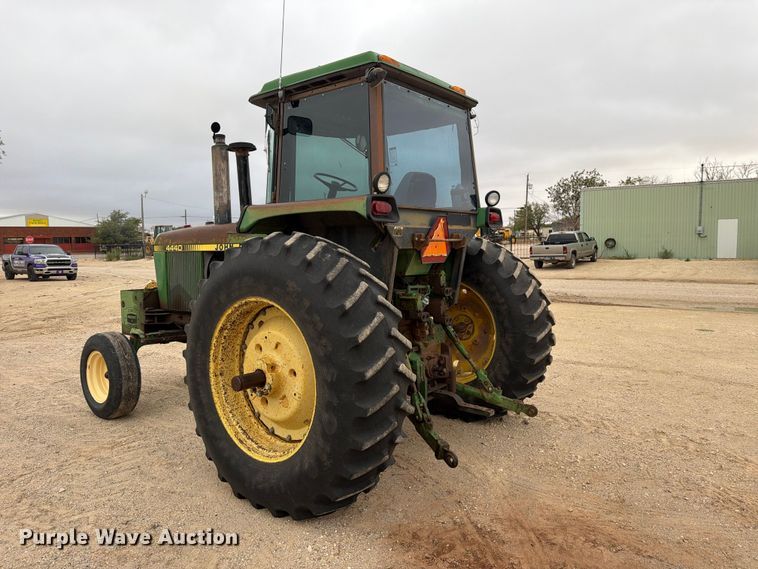 image for item DV8692 John Deere 4440 tractor