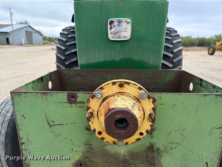 image for item DV8692 John Deere 4440 tractor