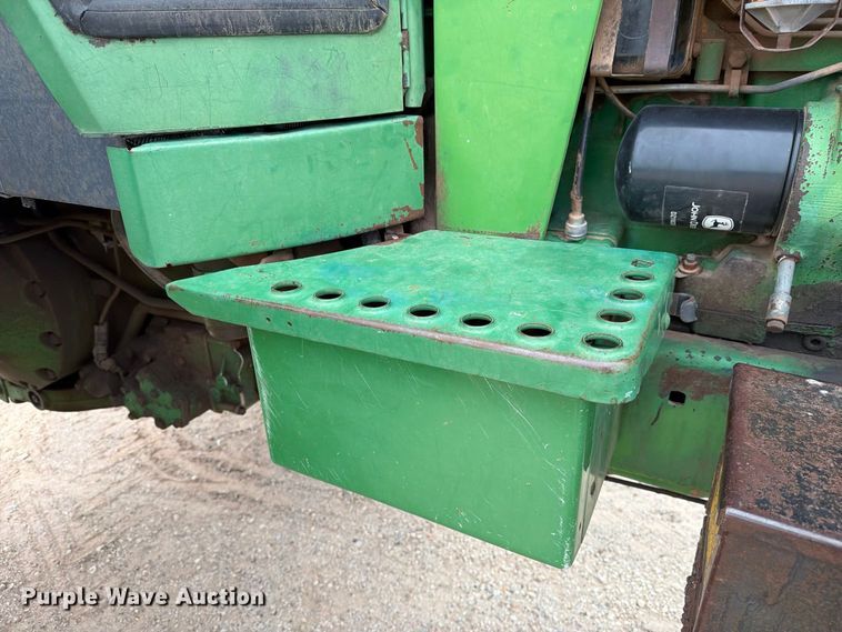 image for item DV8692 John Deere 4440 tractor