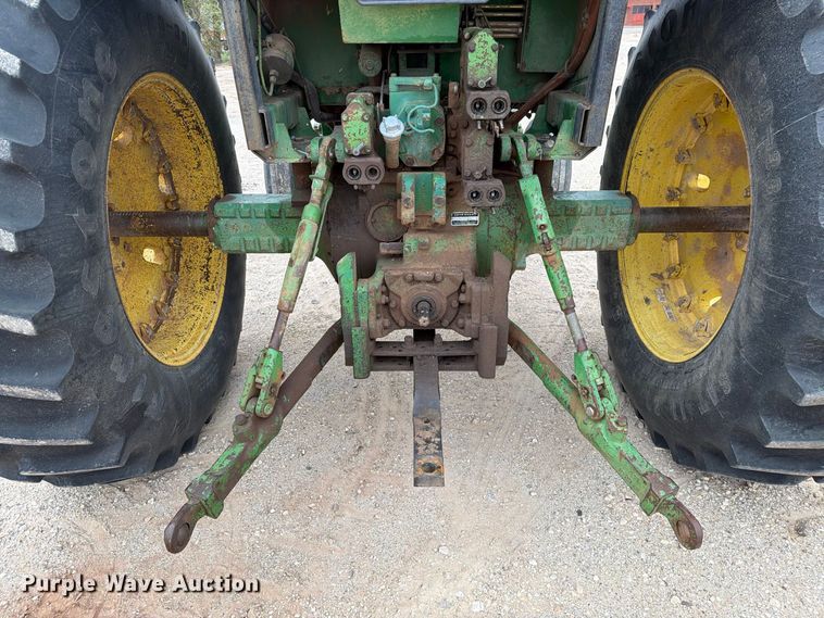 image for item DV8692 John Deere 4440 tractor