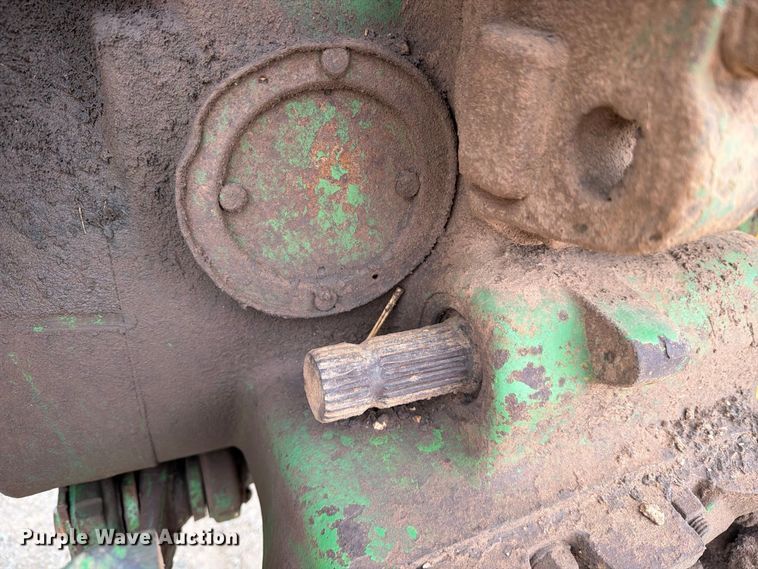 image for item DV8692 John Deere 4440 tractor
