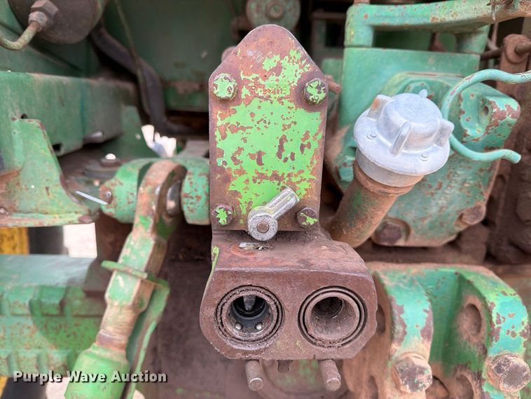 image for item DV8692 John Deere 4440 tractor