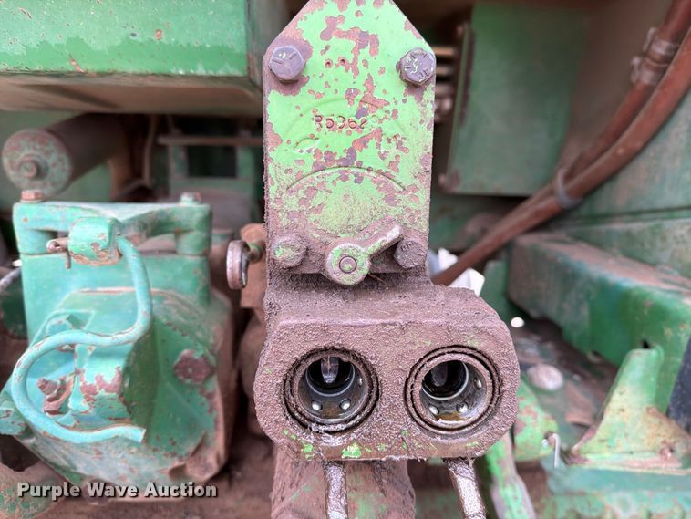 image for item DV8692 John Deere 4440 tractor