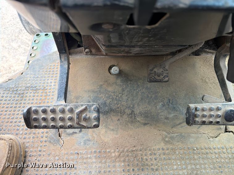 image for item DV8692 John Deere 4440 tractor