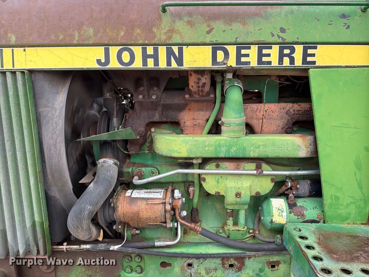 image for item DV8692 John Deere 4440 tractor