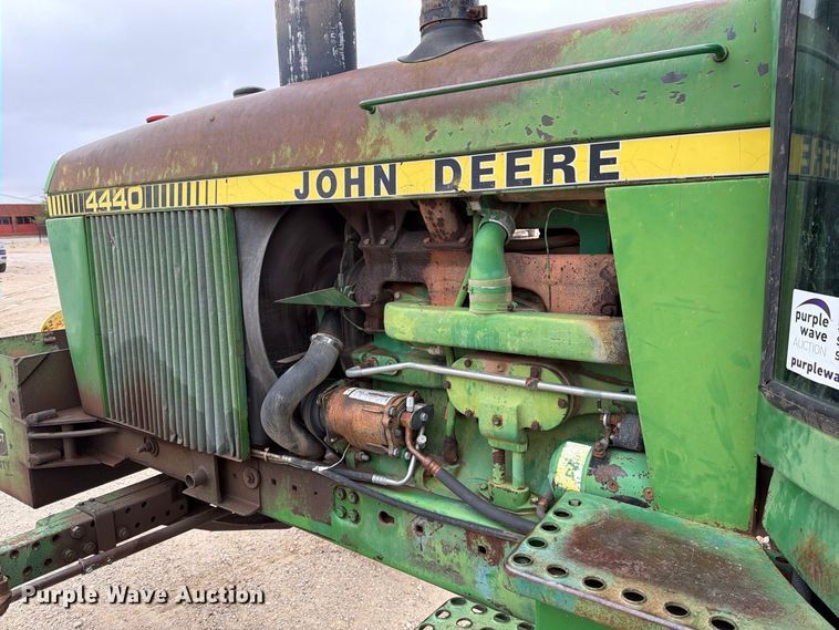 image for item DV8692 John Deere 4440 tractor