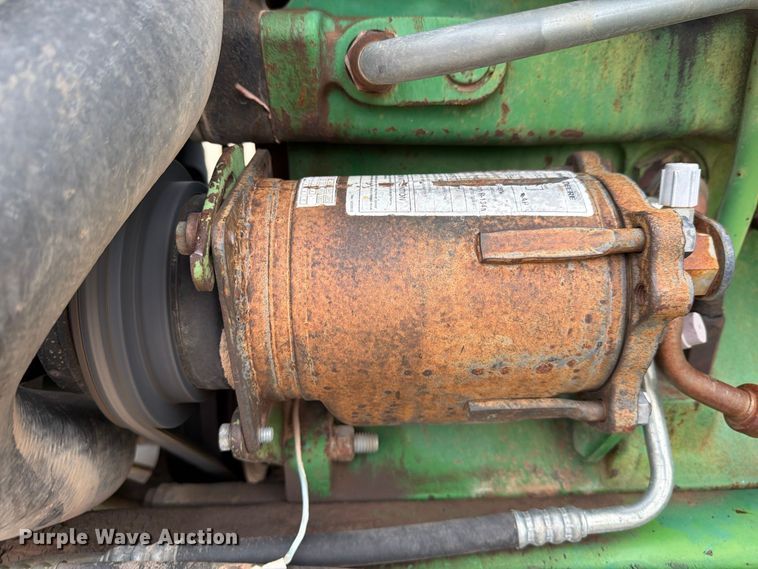 image for item DV8692 John Deere 4440 tractor