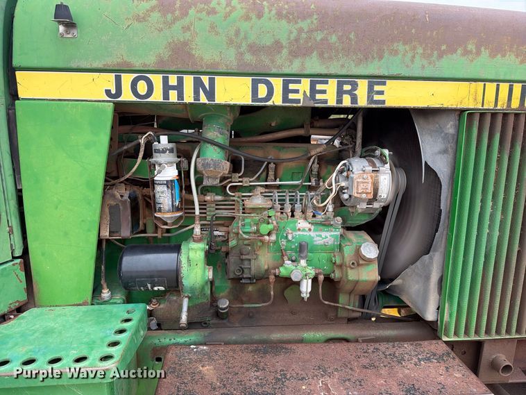 image for item DV8692 John Deere 4440 tractor