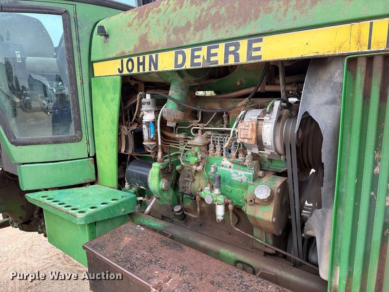 image for item DV8692 John Deere 4440 tractor