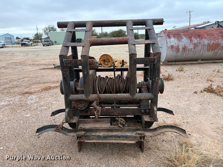 image for item DV8695 Tulsa winch company  winch