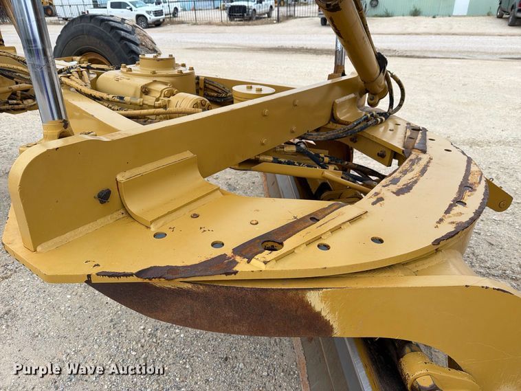 image for item DV8696 2006 Caterpillar 140H motor grader