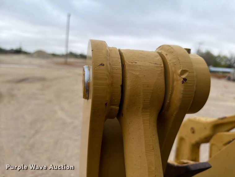 image for item DV8696 2006 Caterpillar 140H motor grader
