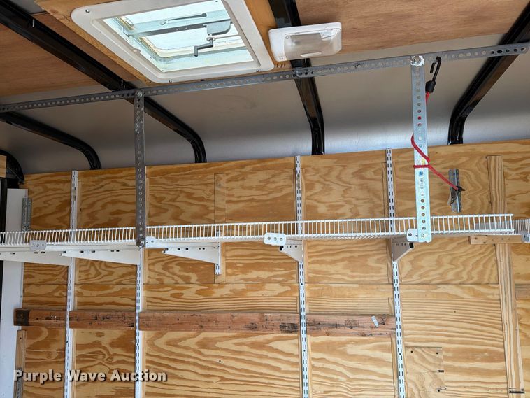 image for item DV8698 2015 Lark United Manufacturing enclosed cargo trailer