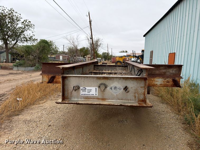 image for item DV8699 1984 Eager Beaver Trailers drop deck equipment trailer