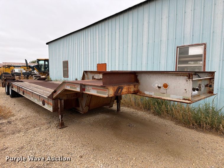 image for item DV8699 1984 Eager Beaver Trailers drop deck equipment trailer