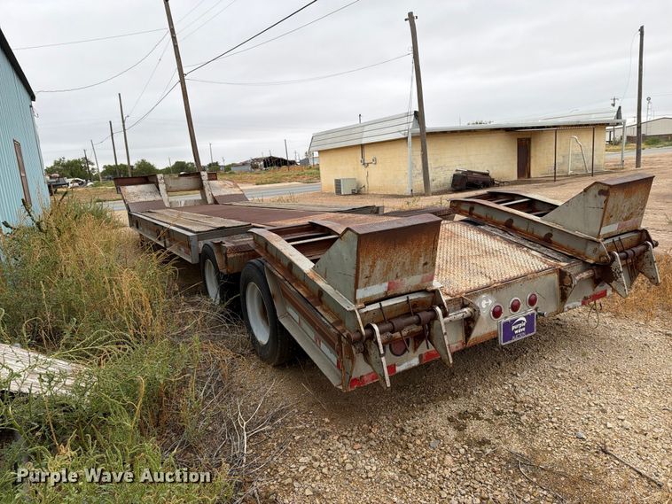 image for item DV8699 1984 Eager Beaver Trailers drop deck equipment trailer