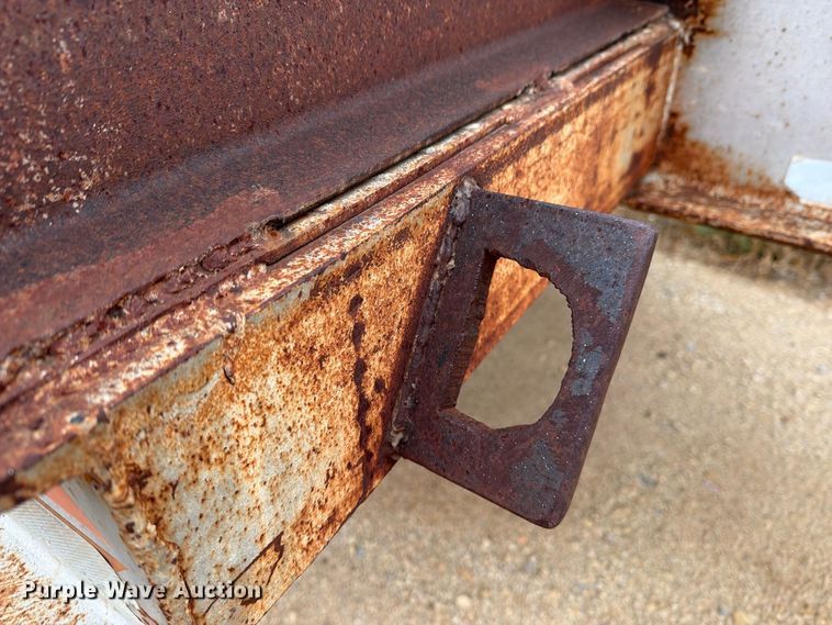 image for item DV8699 1984 Eager Beaver Trailers drop deck equipment trailer