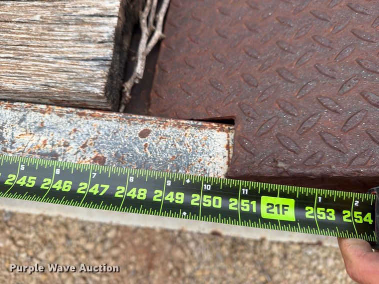image for item DV8699 1984 Eager Beaver Trailers drop deck equipment trailer