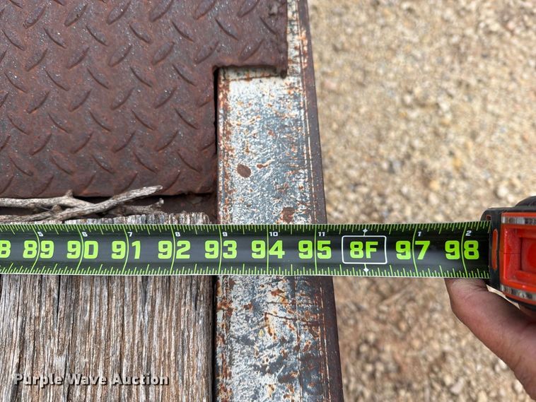 image for item DV8699 1984 Eager Beaver Trailers drop deck equipment trailer