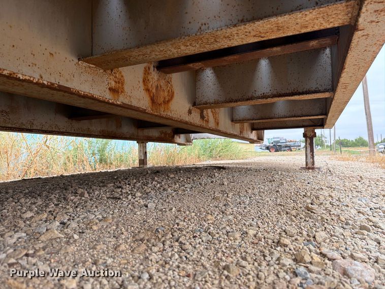 image for item DV8699 1984 Eager Beaver Trailers drop deck equipment trailer