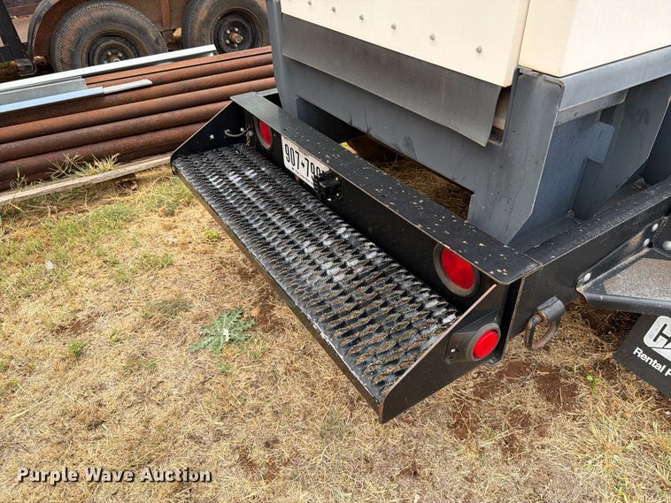 image for item DV8703 2006 Caterpillar XQ100 generator