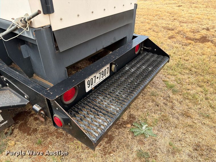 image for item DV8703 2006 Caterpillar XQ100 generator