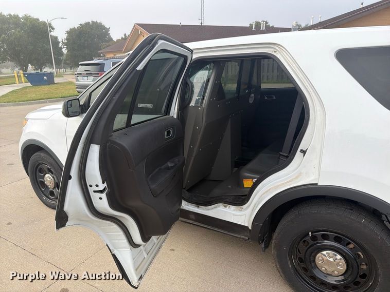 image for item DY3451 2015 Ford Explorer Police Interceptor SUV