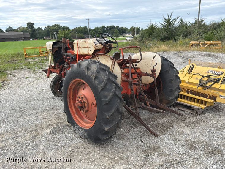 image for item DZ4885 Case 430 tractor