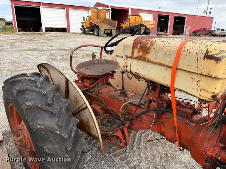 image for item DZ4885 Case 430 tractor