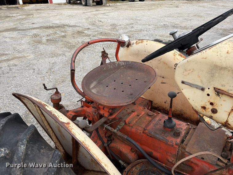 image for item DZ4885 Case 430 tractor