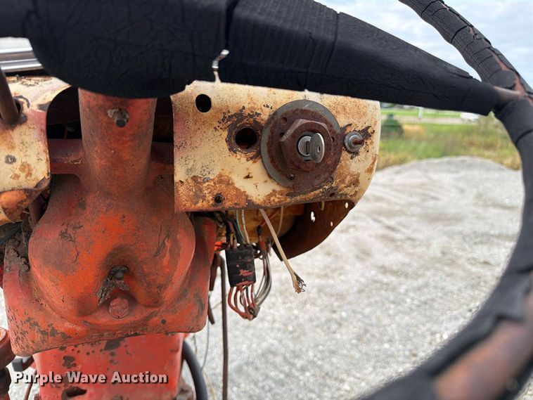 image for item DZ4885 Case 430 tractor